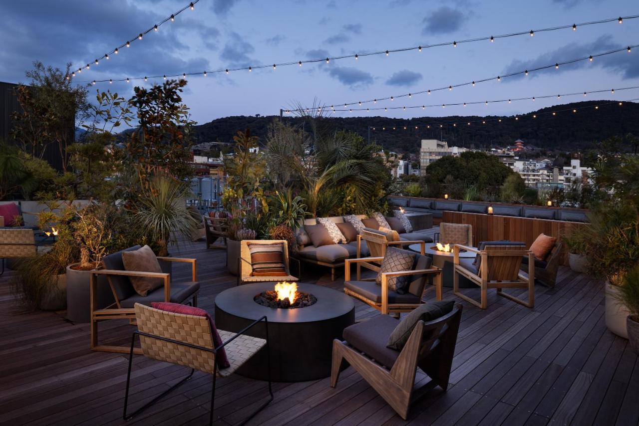 Nohga Hotel Kiyomizu Kjóto Exteriér fotografie The rooftop terrace at the Hotel
