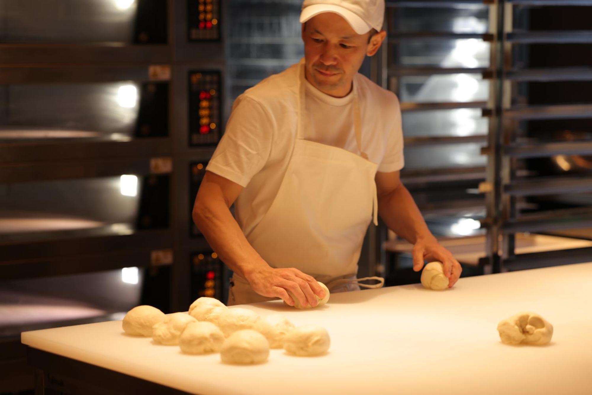 Nohga Hotel Kiyomizu Kjóto Exteriér fotografie A baker preparing bread dough